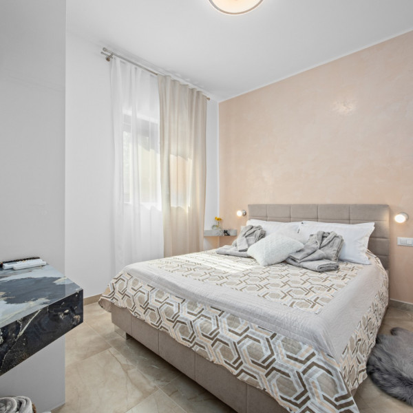 Bedrooms, Villa VaLetiS, Villa VaLetiS - Luxury Relaxation in Rovinj, Istria, Croatia ROVINJ - ROVIGNO